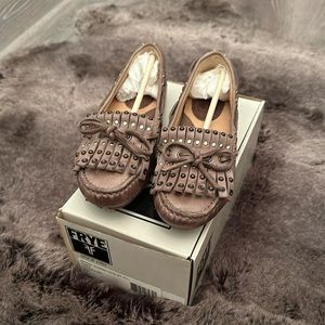 Frye moccasin with fringe